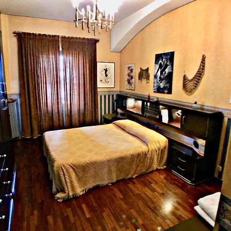Elegante Appartamento Vicino Al Centro تورينو المظهر الخارجي الصورة
