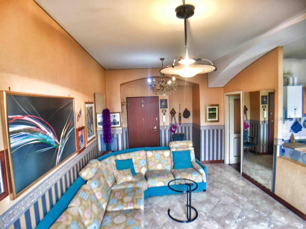 Elegante Appartamento Vicino Al Centro تورينو المظهر الخارجي الصورة