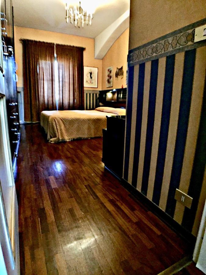 Elegante Appartamento Vicino Al Centro تورينو المظهر الخارجي الصورة